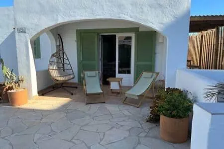 Cales De Menorca 9 Apartment Cala Blanca  Spain